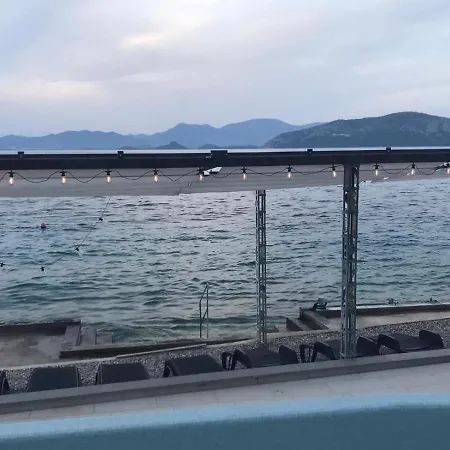 Poseidon アパート