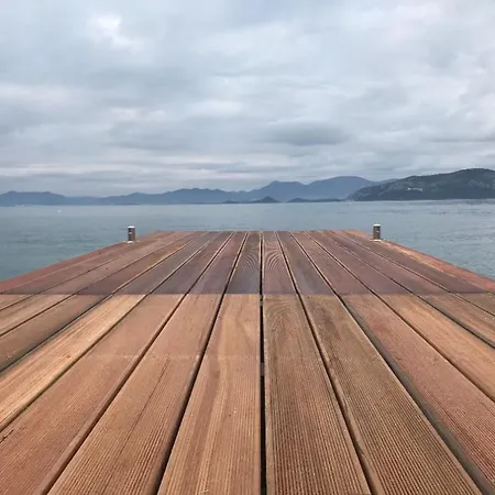 Poseidon Apartman *